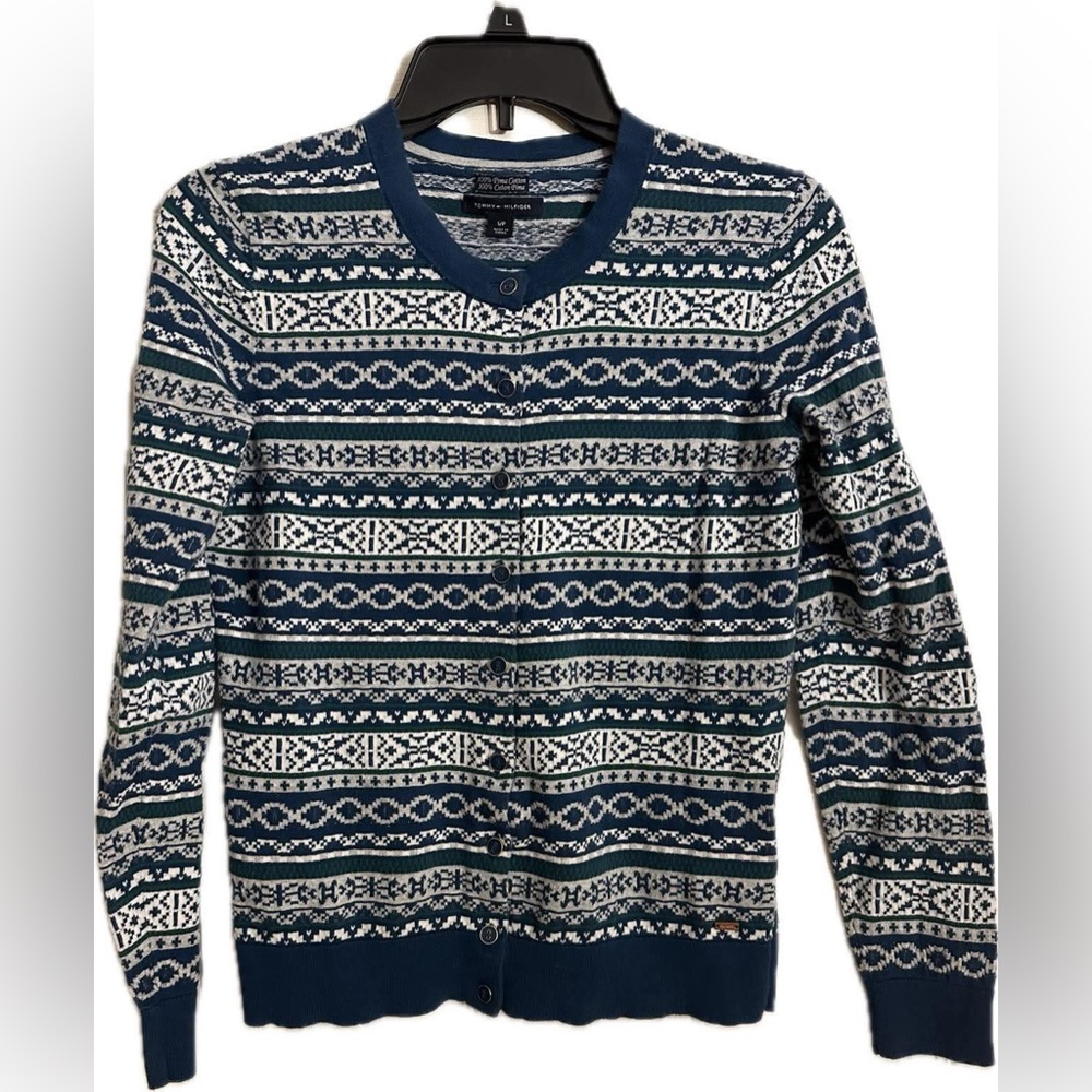 Tommy Hilfiger women’s Nordic-style button-down sweater, -00 percent Pima cotton